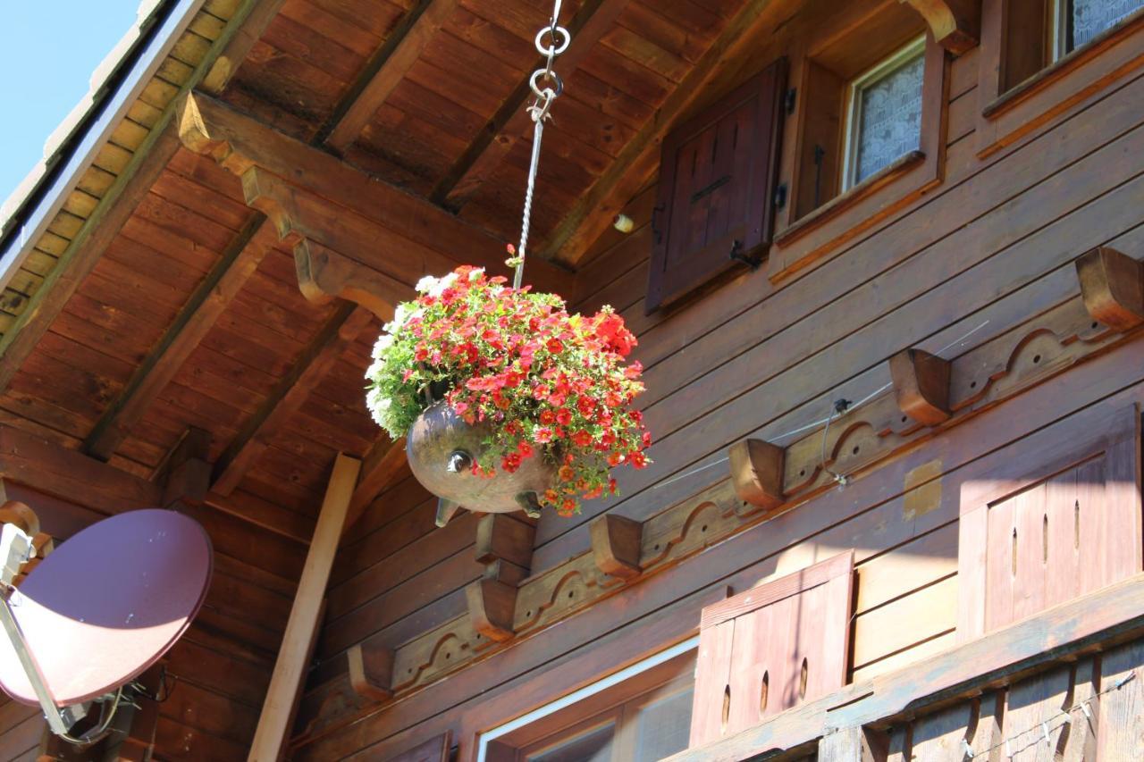 Chalet Le Slalom Arveyes エクステリア 写真